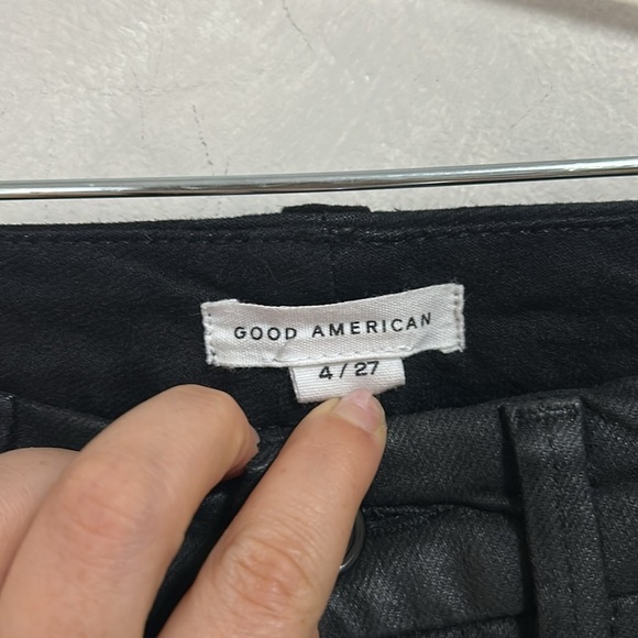 GOOD AMERICAN Good Classic Coated Straight Leg Jeans Size 4/27 - Picture 5 of 9